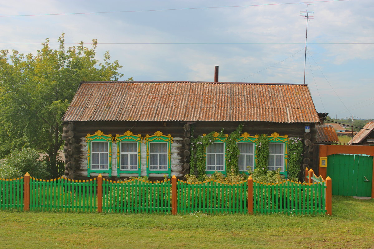 Домик у дороги. - Наталья Юрова