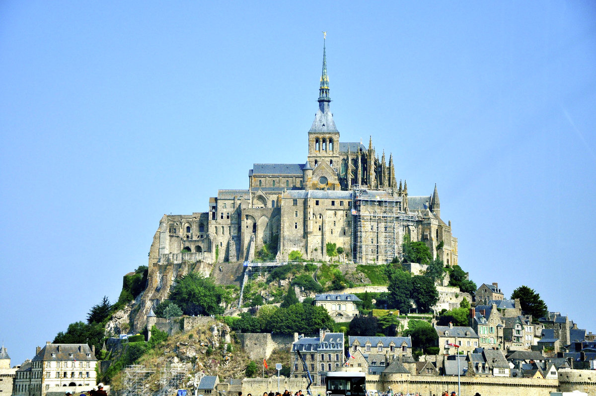 Аббатство Мон-Сен-Мишель - Андрей Крючков Аббатство Мон-Сен-Мишель - Андрей Крючков