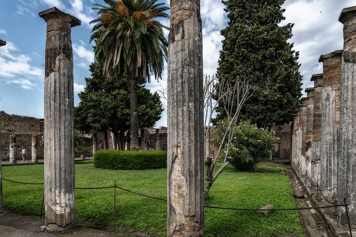 *** - Виктор Зиновьев