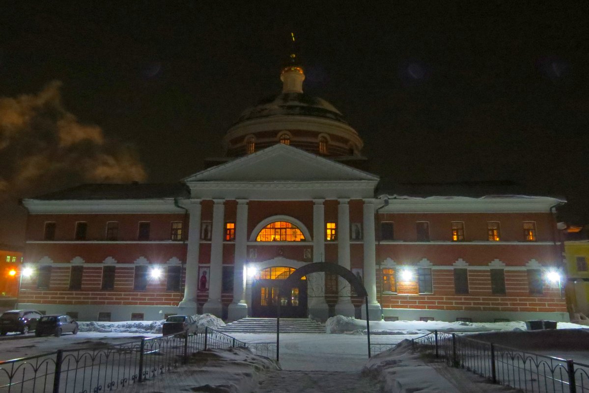 В монастыре - leoligra 