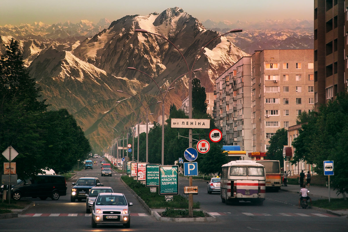 городок - Евгений Прониченко