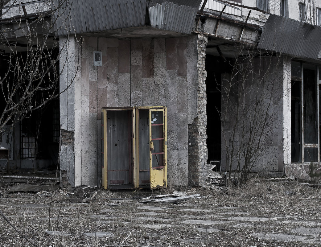 Припять. Никто уже не позвонит ... - Ольга Винницкая (Olenka) Припять. Никто уже не позвонит ... - Ольга Винницкая (Olenka)