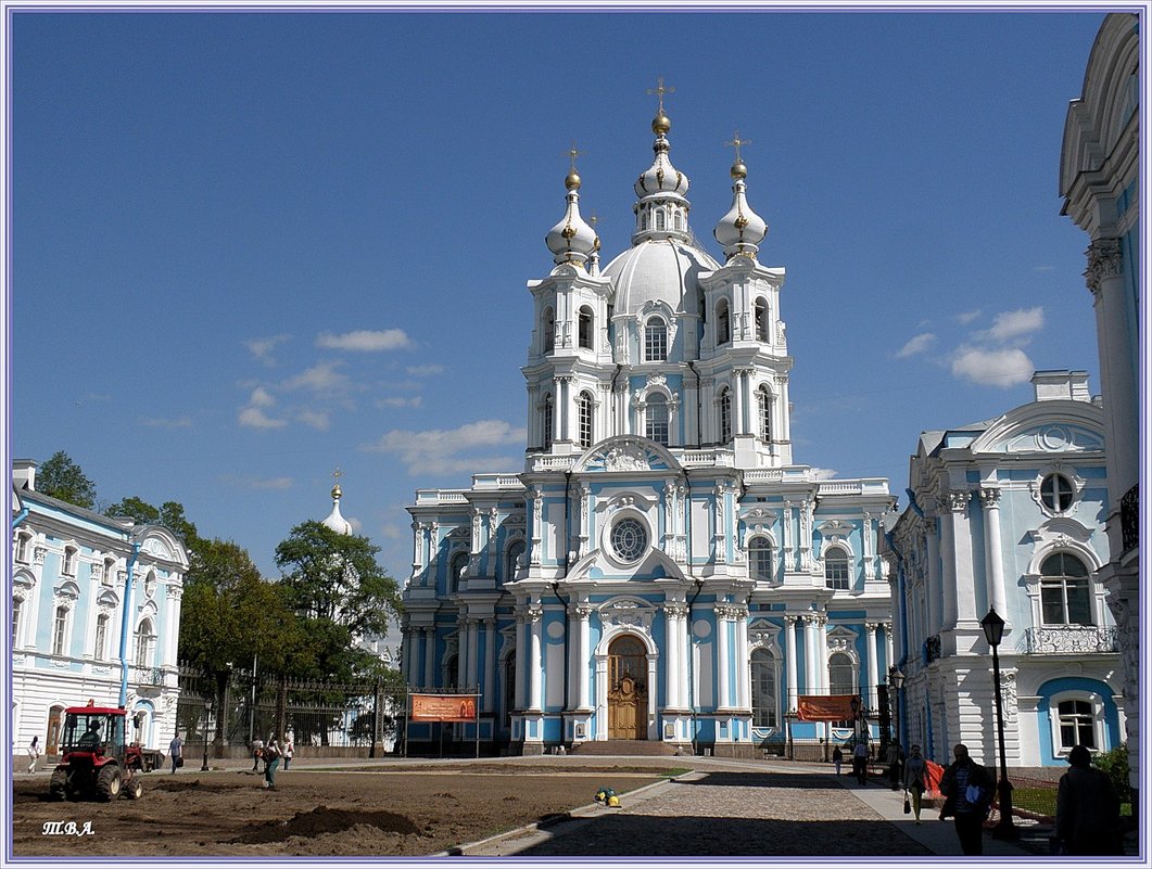 Смольный Воскресения Христова собор - Вера 