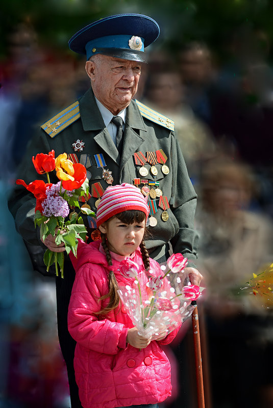 Мой дед рядом... и потому я смелая девочка... - Александр Бойко