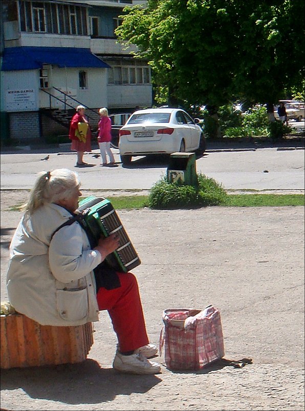 "Не надо печалиться!.." - Нина Корешкова