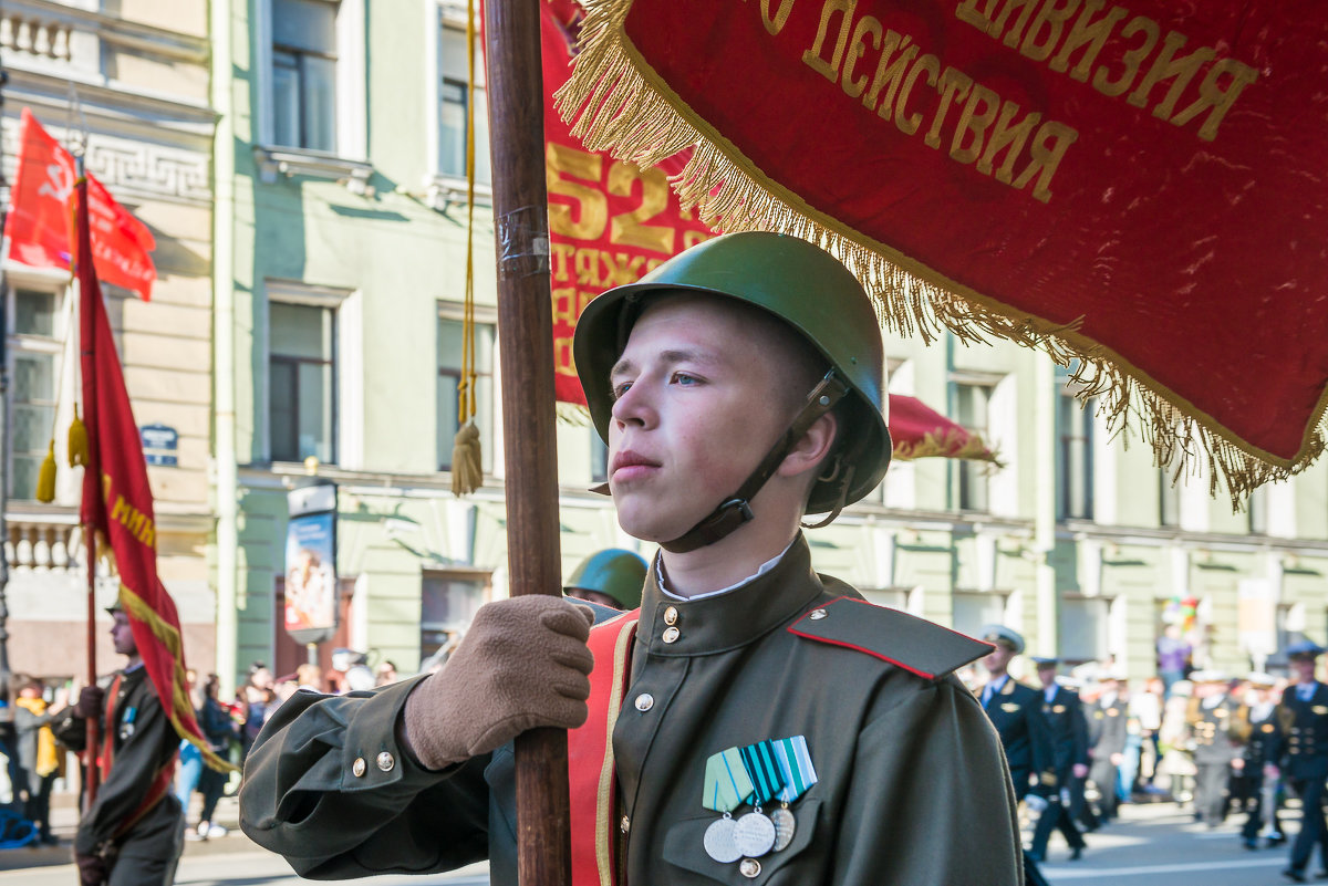 * - Сергей Михайлов