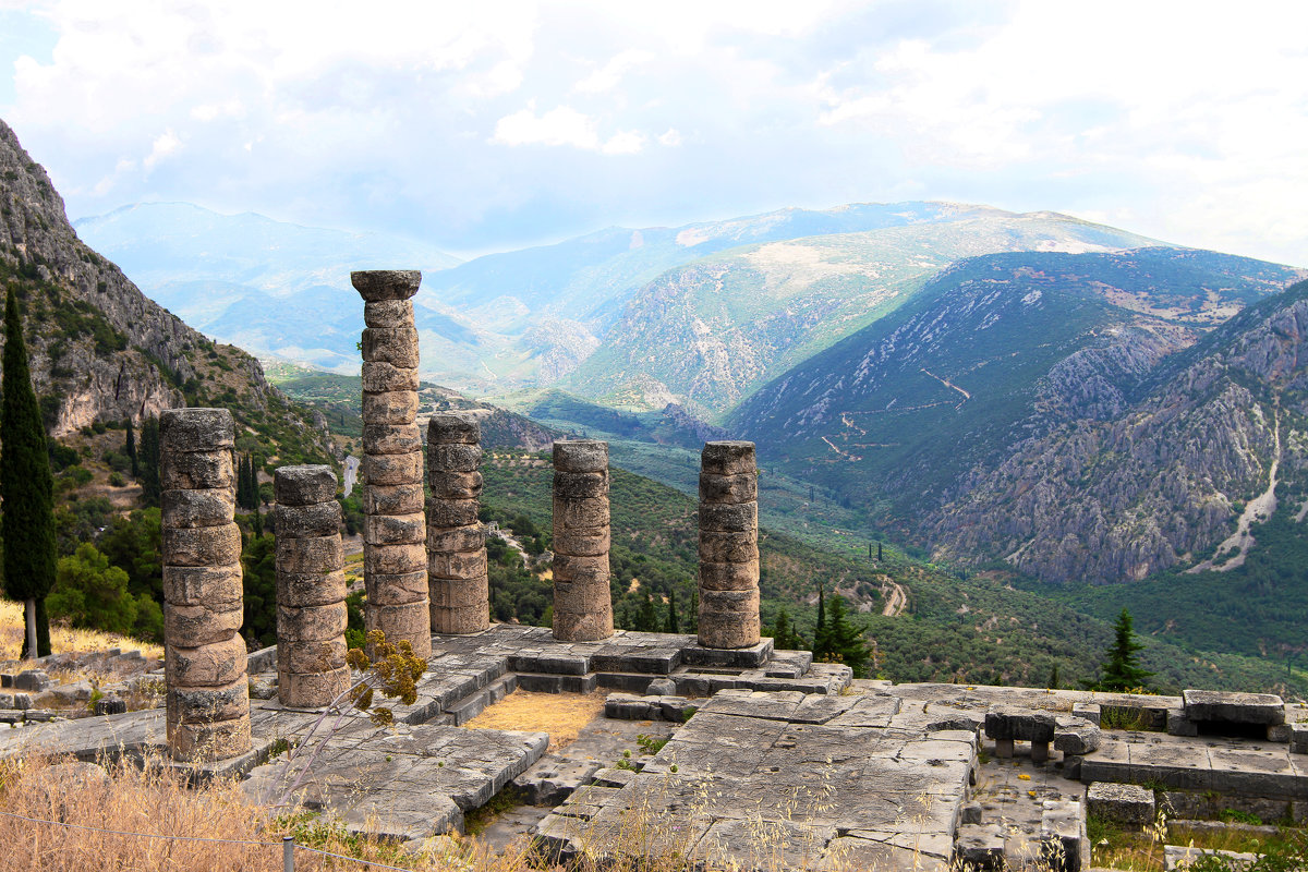 ДЕЛЬФЫ. - Александр Яковлев ДЕЛЬФЫ. - Александр Яковлев