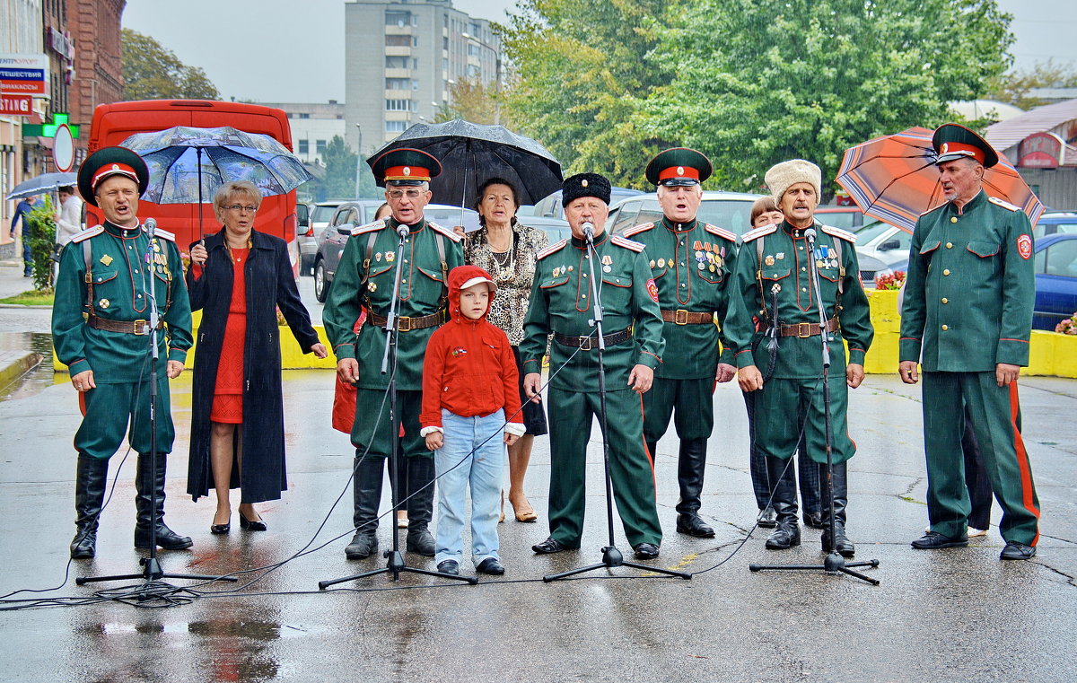 Поют  Беларусские  казаки. - Валера39 Василевский.