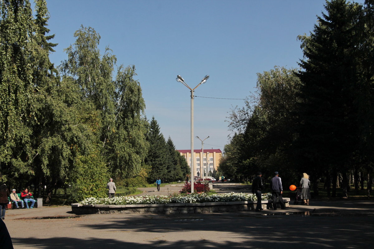 Бийск. Бульвар Петра Первого. - Олег Афанасьевич Сергеев