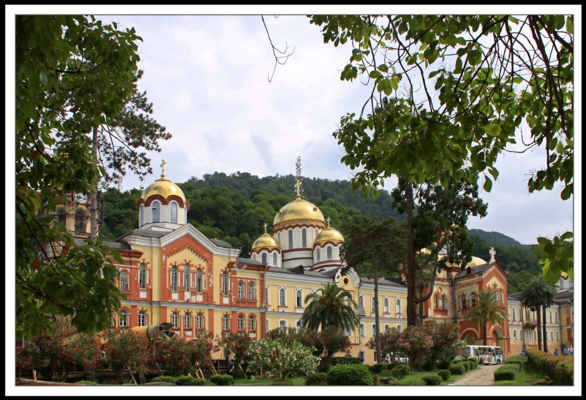 Обитель - Алексей Дмитриев Обитель - Алексей Дмитриев