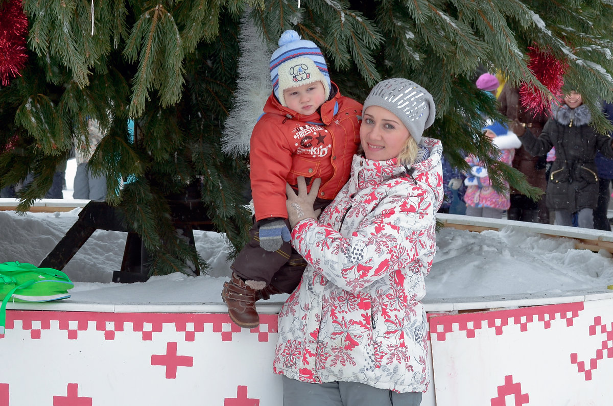 *** - Анатолий Уткин