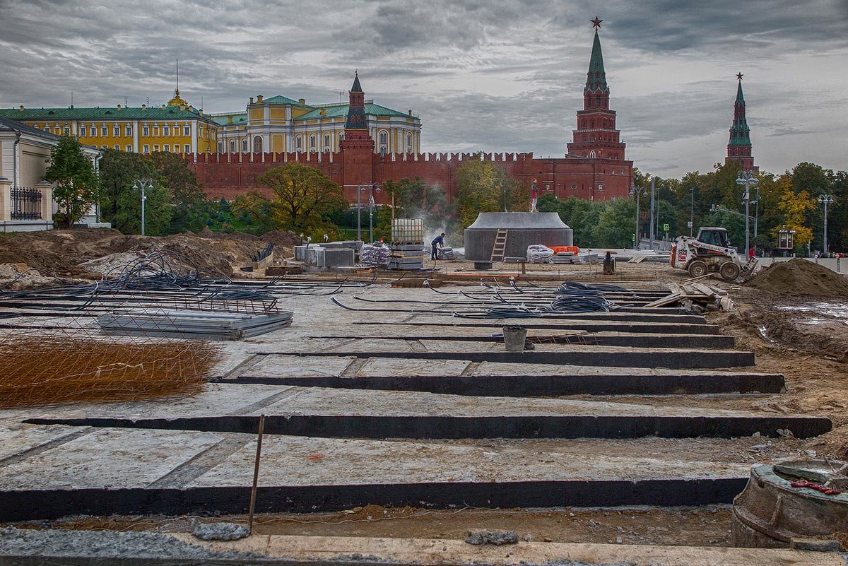 Дым коромыслом, арматура, голоса... - Ирина Данилова