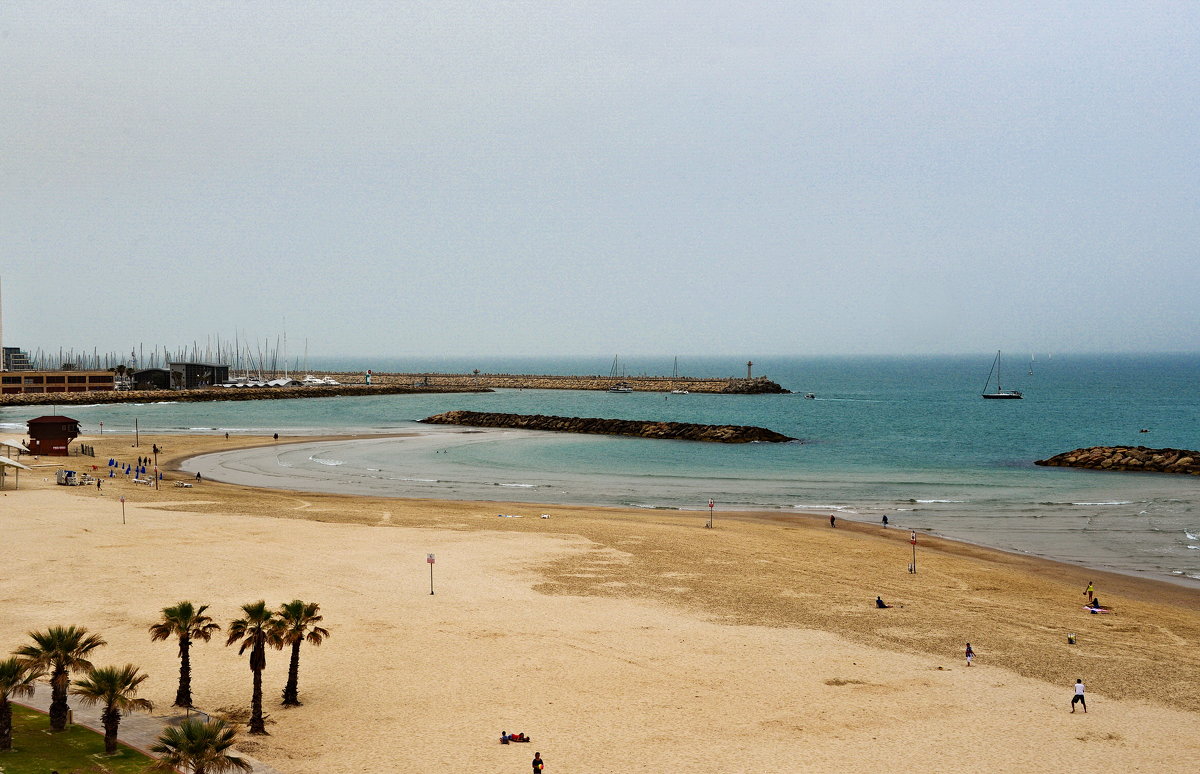 Герцлия - пляж - Владимир Брагилевский