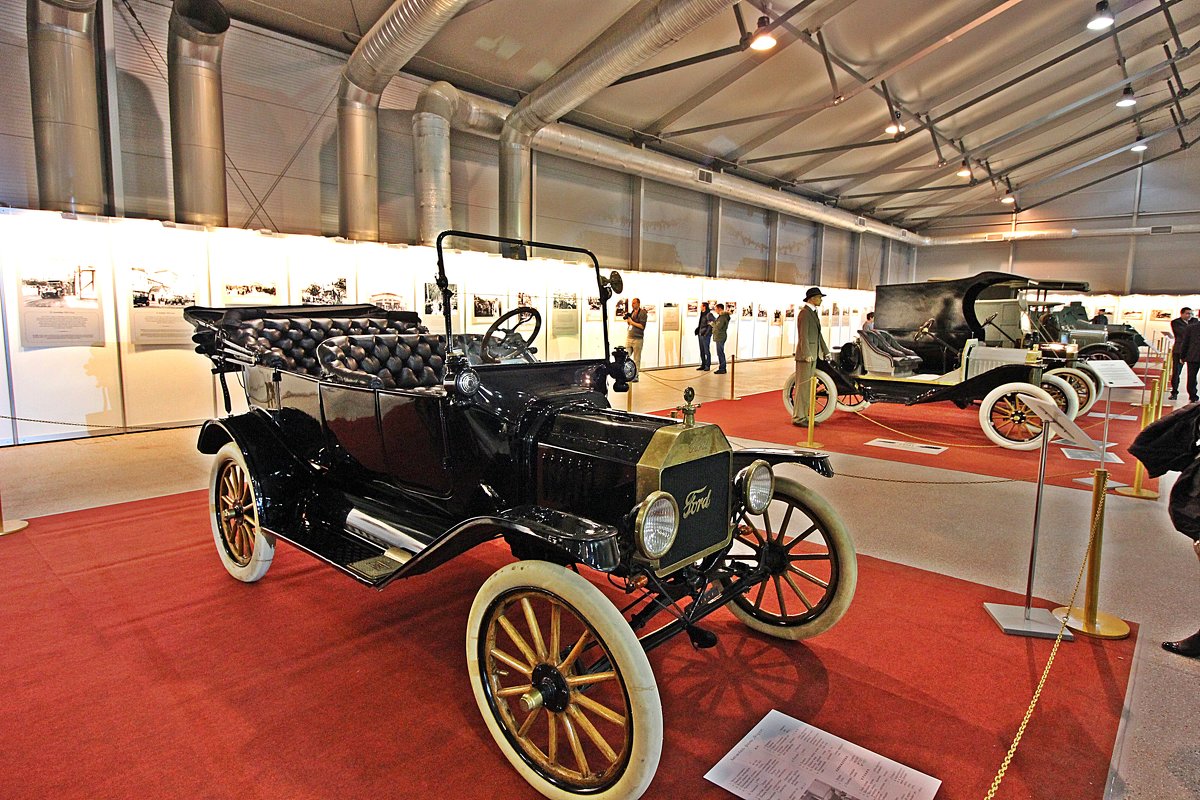 Гость из 19 века " Ford" - Виталий Селиванов Гость из 19 века " Ford" - Виталий Селиванов