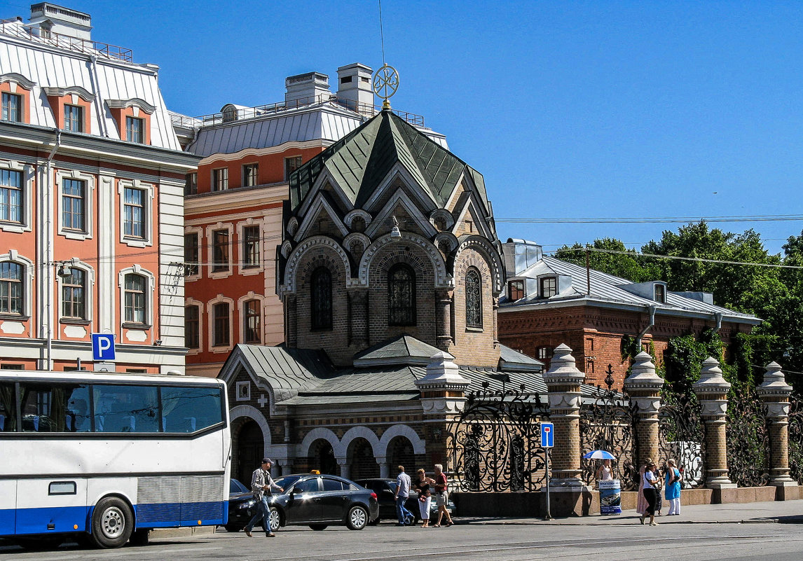 Прогулка по Питеру. - Владимир Безбородов