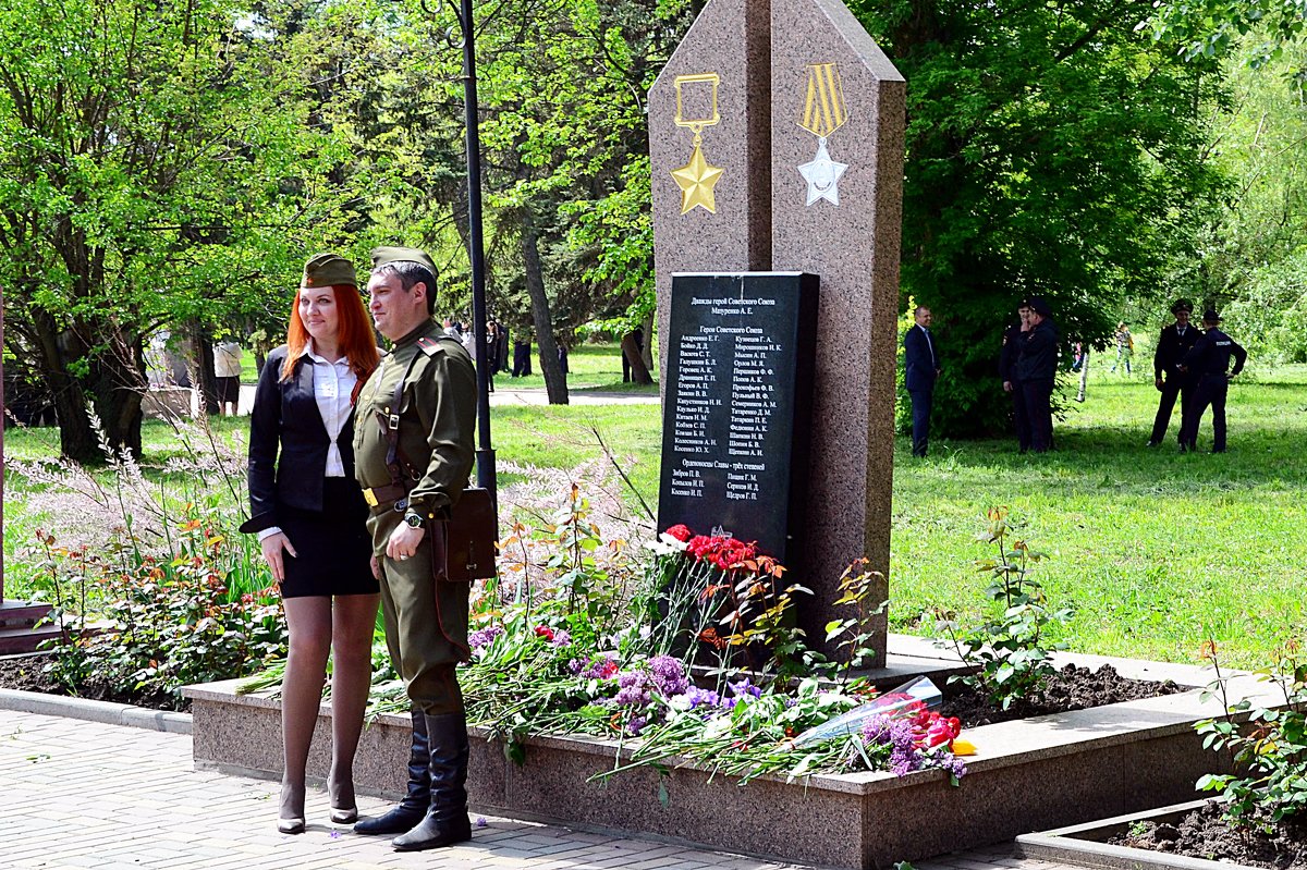 На празднике Победы - Владимир Болдырев