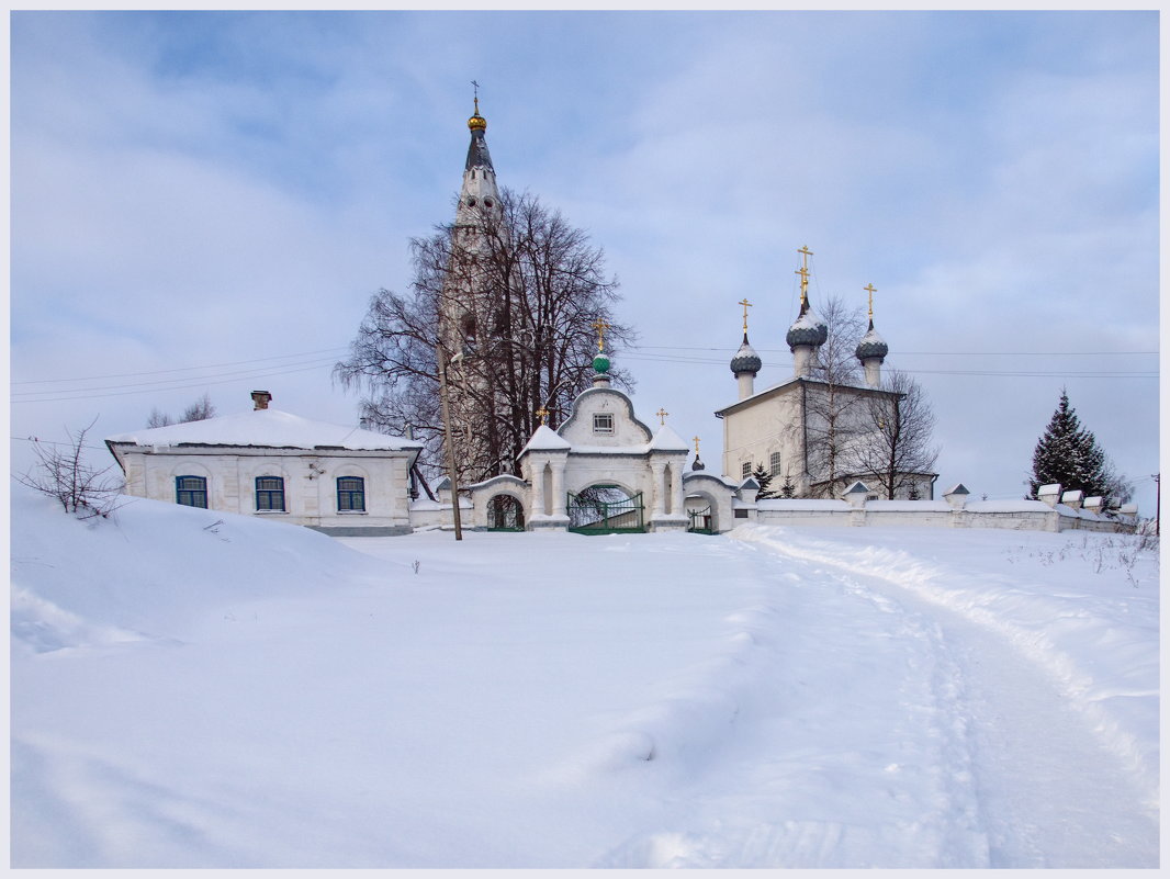 *** - Олег Савицкий