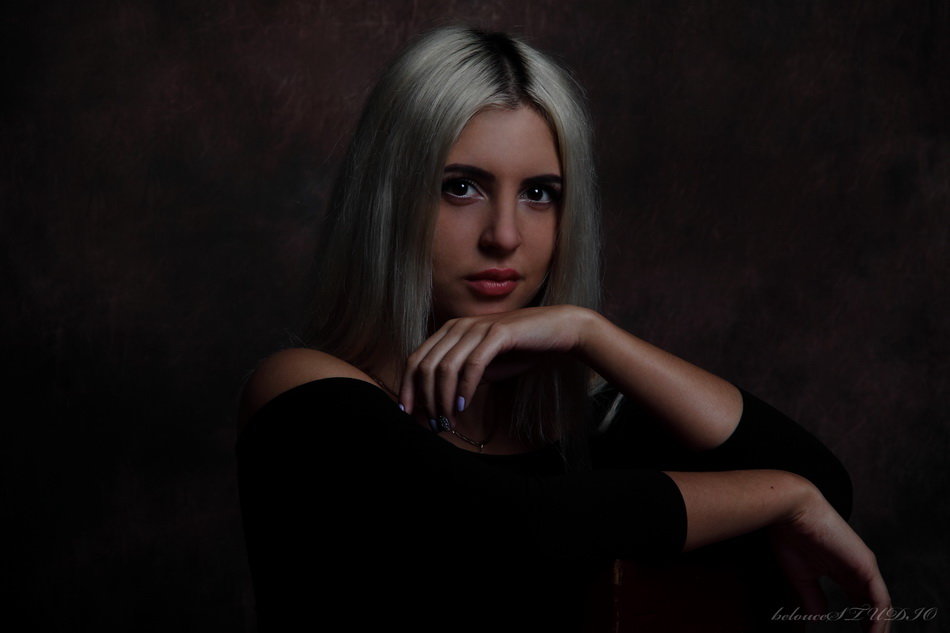 портрет - Олег Белоус