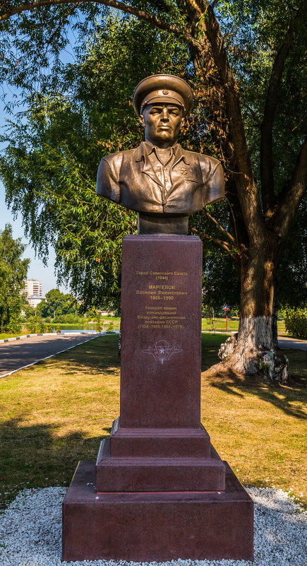 Десантник номер один.  В.Ф. Маргелов - Ruslan 