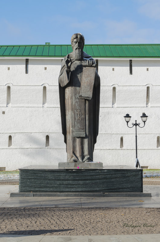 Памятник Сергию Радонежскому в Сергиевом Посаде - Виктор Филиппов