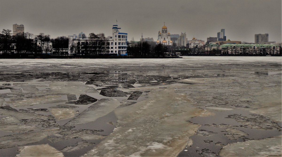 Весна. - Лариса Красноперова