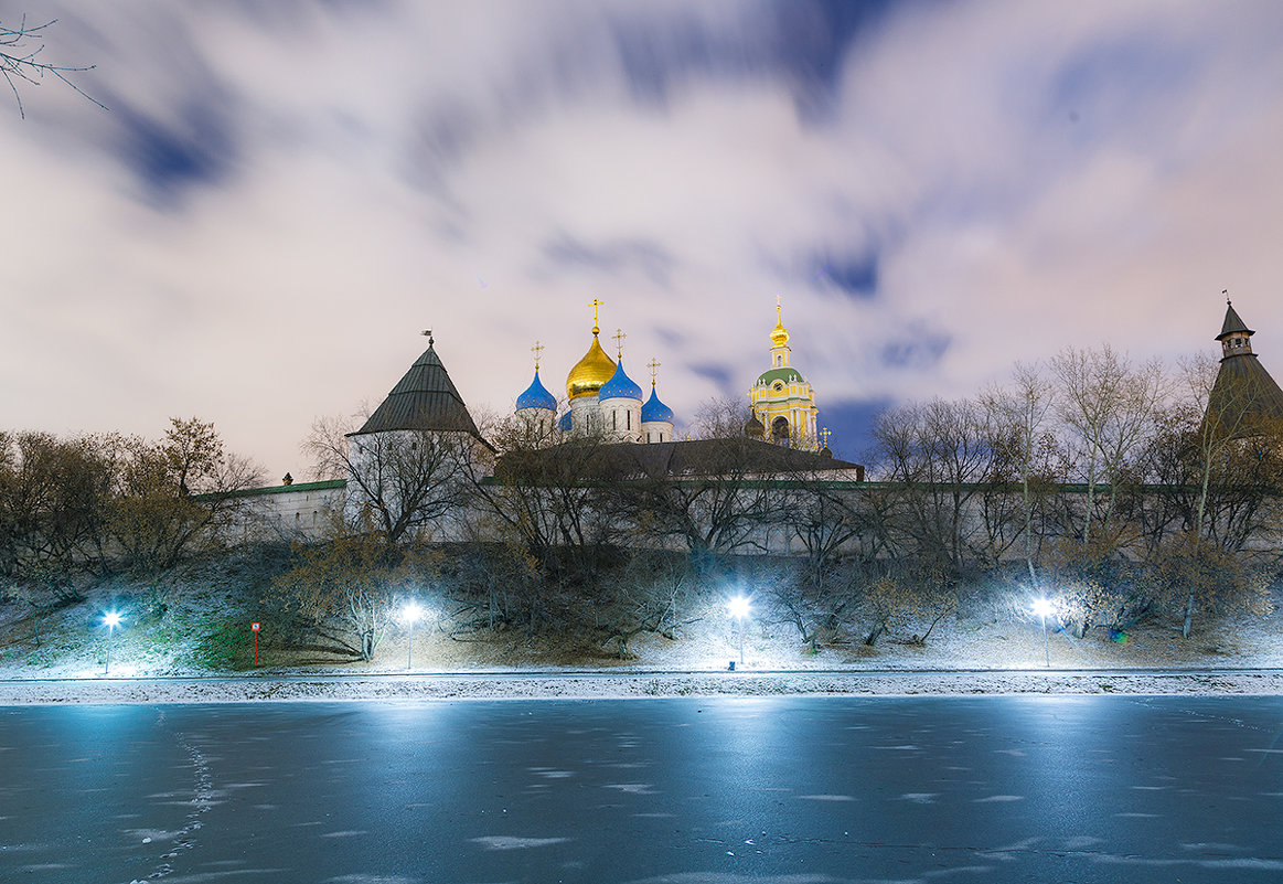 Москва. Новоспасский монастырь. - Viktor Nogovitsin