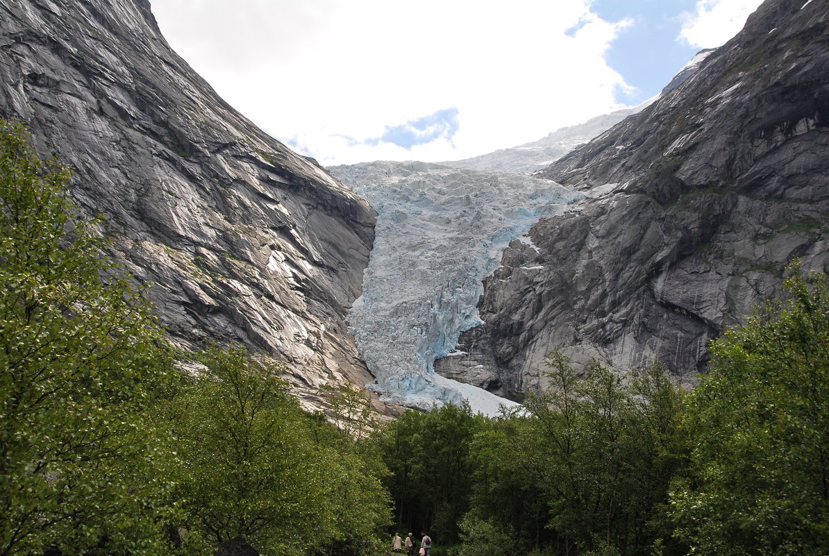 У ледника - Николай Танаев У ледника - Николай Танаев