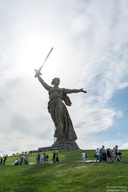 Волгоград 09.05.18 г. - Александр Руцкой