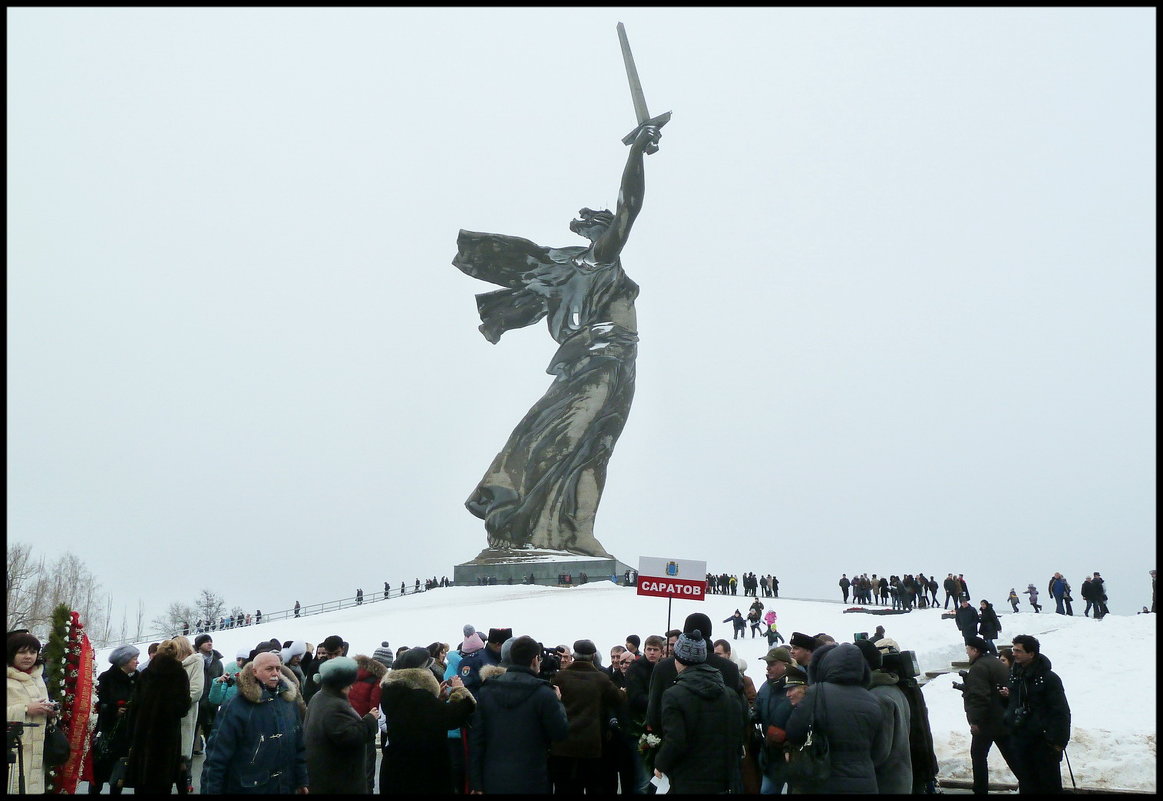 МАМАЕВ КУРГАН. (День победы под Сталинградом - 1) - Юрий ГУКОВЪ