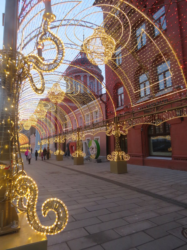 новогодние арки Москвы - ИРЭН@ .