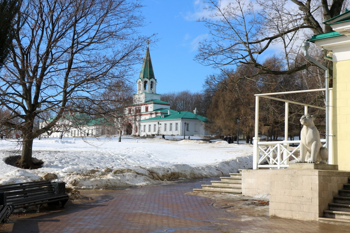 В Коломенском - Галина Козлова 