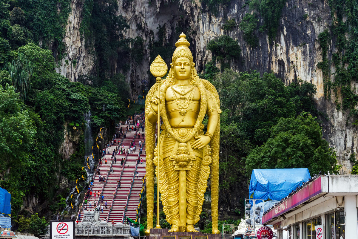 Batu Caves (Пещеры Бату) - п.с.ю 