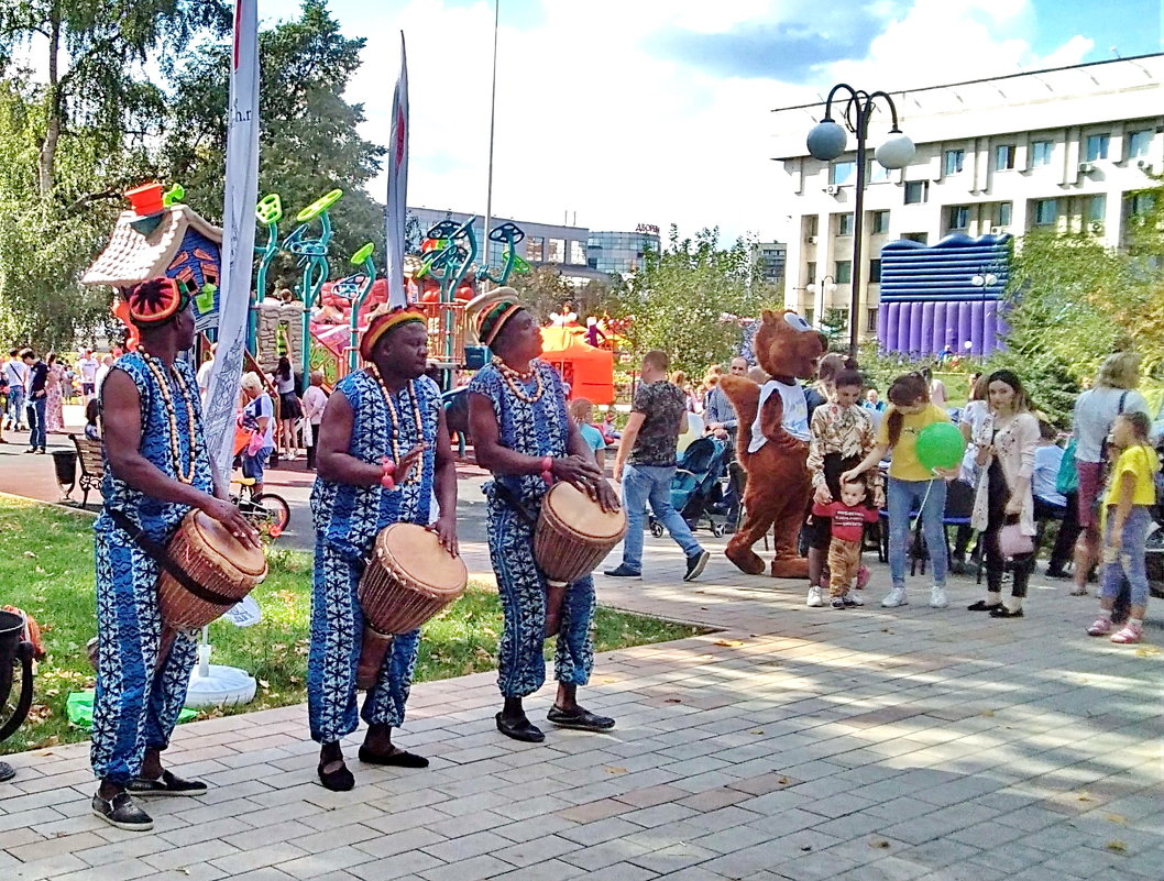 Маленькая зарисовка с праздника "День города Люберцы" - Олег Пучков