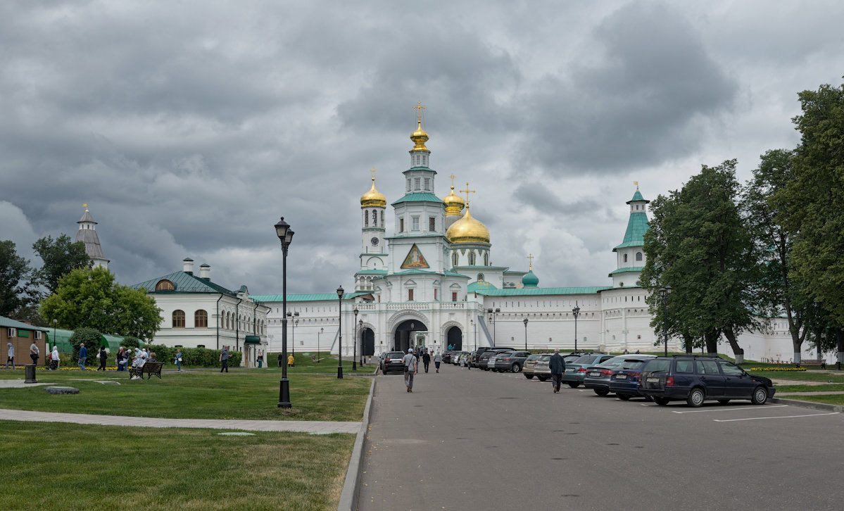 Перед грозой - Олег Пученков