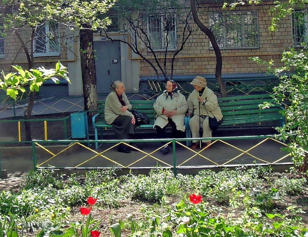 Старий московский дворик - Ольга Довженко