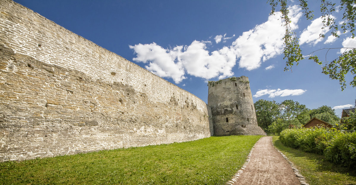 Изборск - leo yagonen