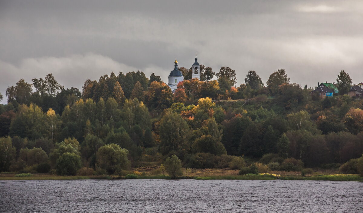 Осень -Волга. - юрий макаров