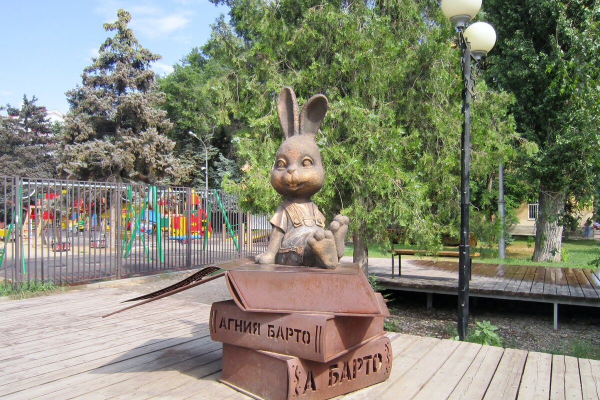 Зайку бросила хозяйка... - Елена (ЛенаРа) Зайку бросила хозяйка... - Елена (ЛенаРа)