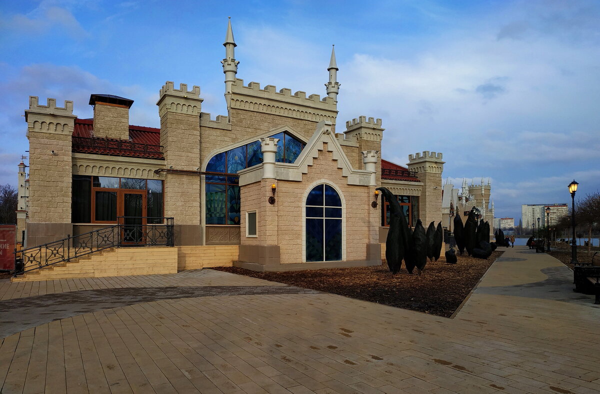 Март в городе - Андрей Лукьянов