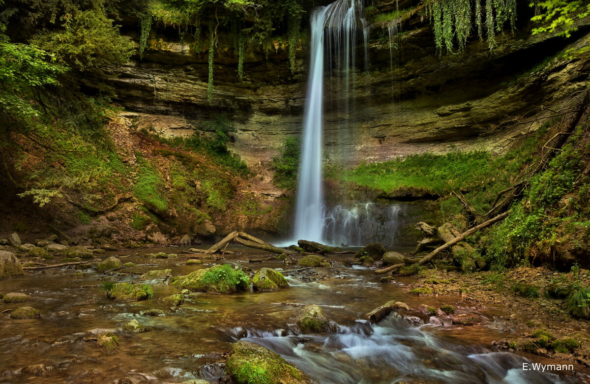 Cascade de Dard - Elena Wymann