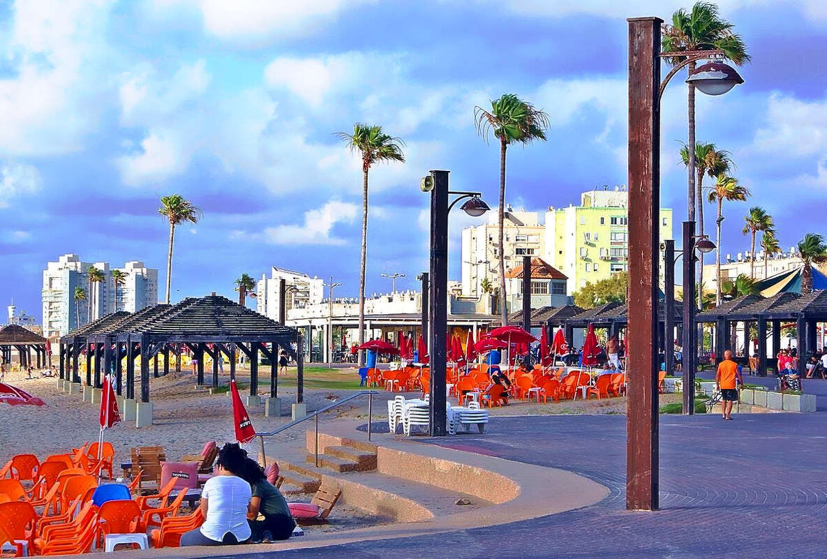 пляжные зарисовки - Александр Корчемный