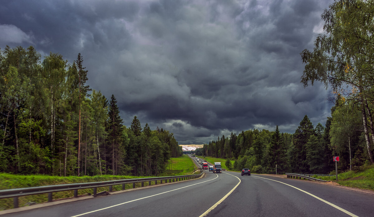 Дорожный пейзаж - Валерий Иванович Дорожный пейзаж - Валерий Иванович