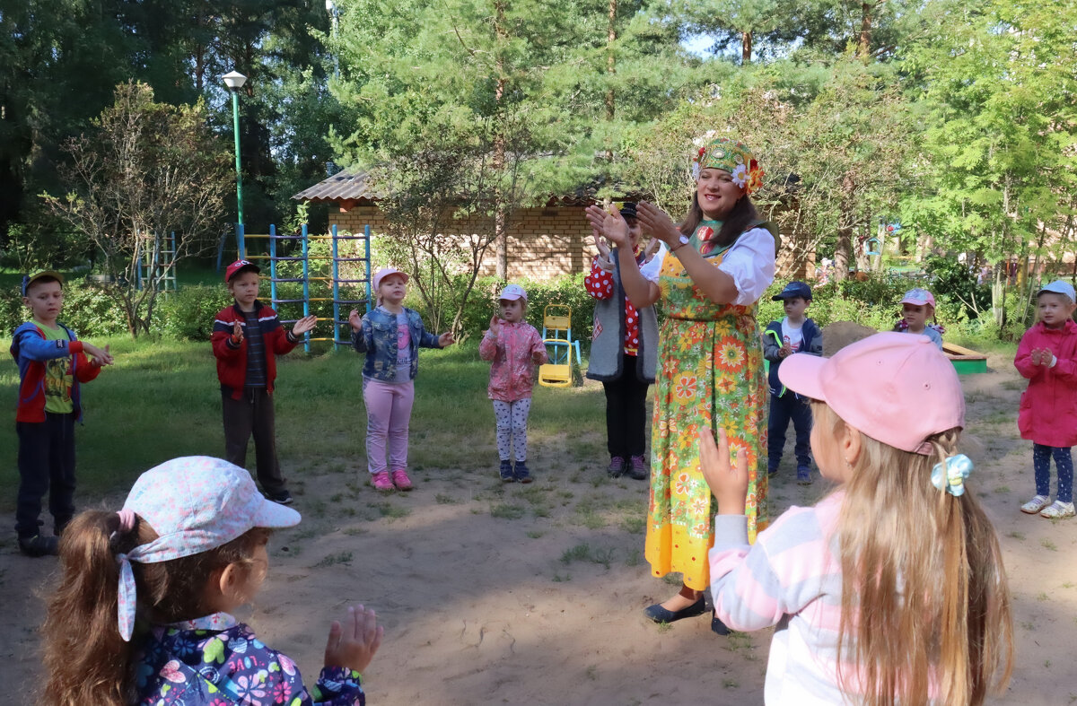 Русские народные простые хороводные... - Людмила Гулина