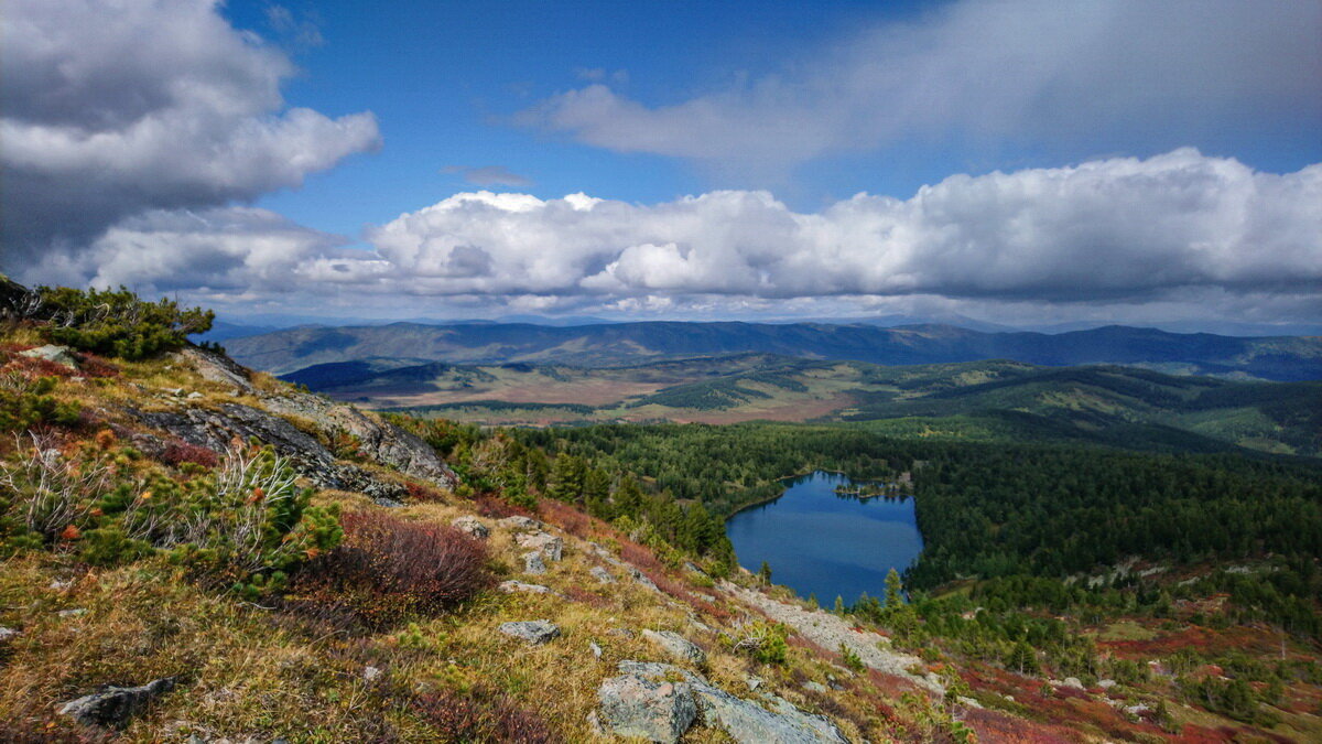 Горное озеро - Виктор Четошников Горное озеро - Виктор Четошников