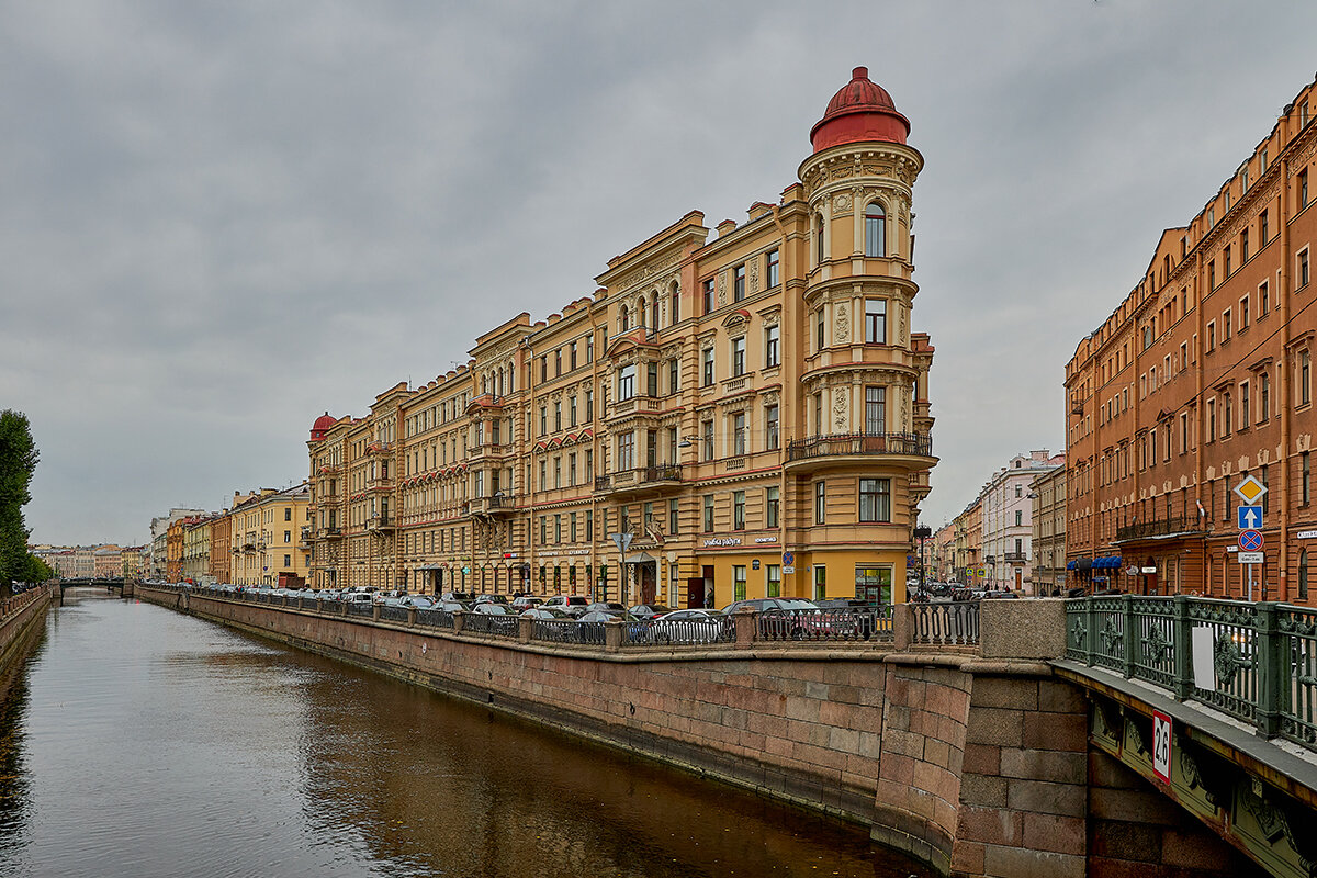 Доходный дом Ратькова-Рожнова в Санкт-Петербурге - юрий затонов