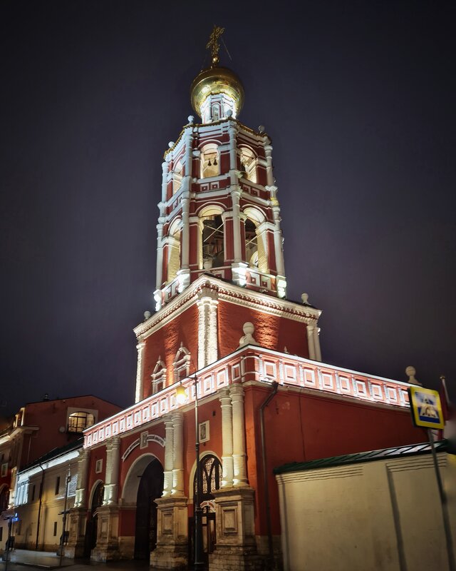 Москва. Высоко-Петровский монастырь. - Надежда Лаптева