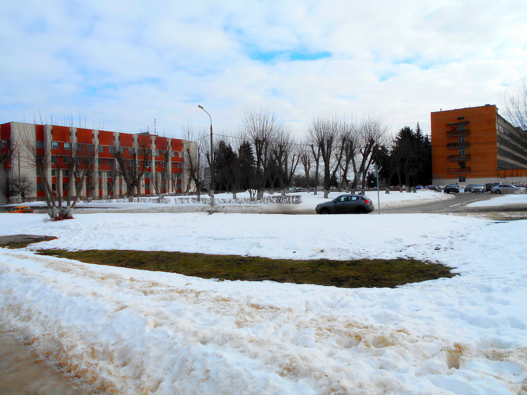 Март в городе - Игорь Чуев