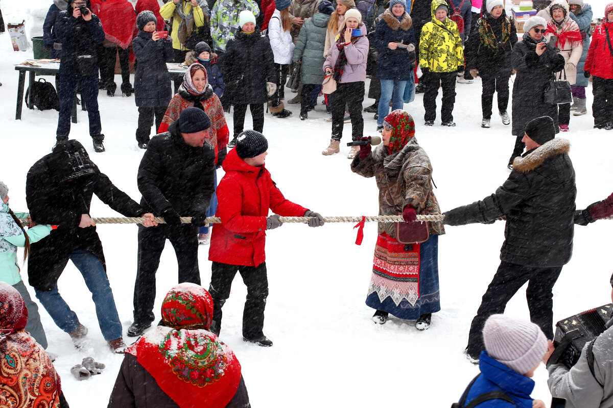 Масленица. - Радмир Арсеньев Масленица. - Радмир Арсеньев
