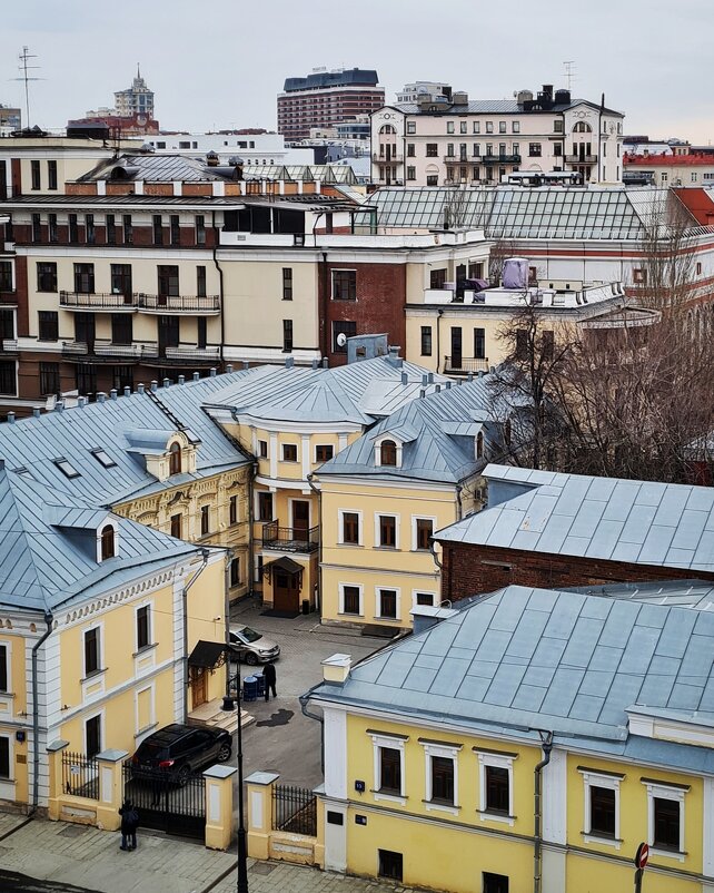 Москва. Храм Воскресения Христова в Кадашах. Вид с колокольни. - Надежда Лаптева