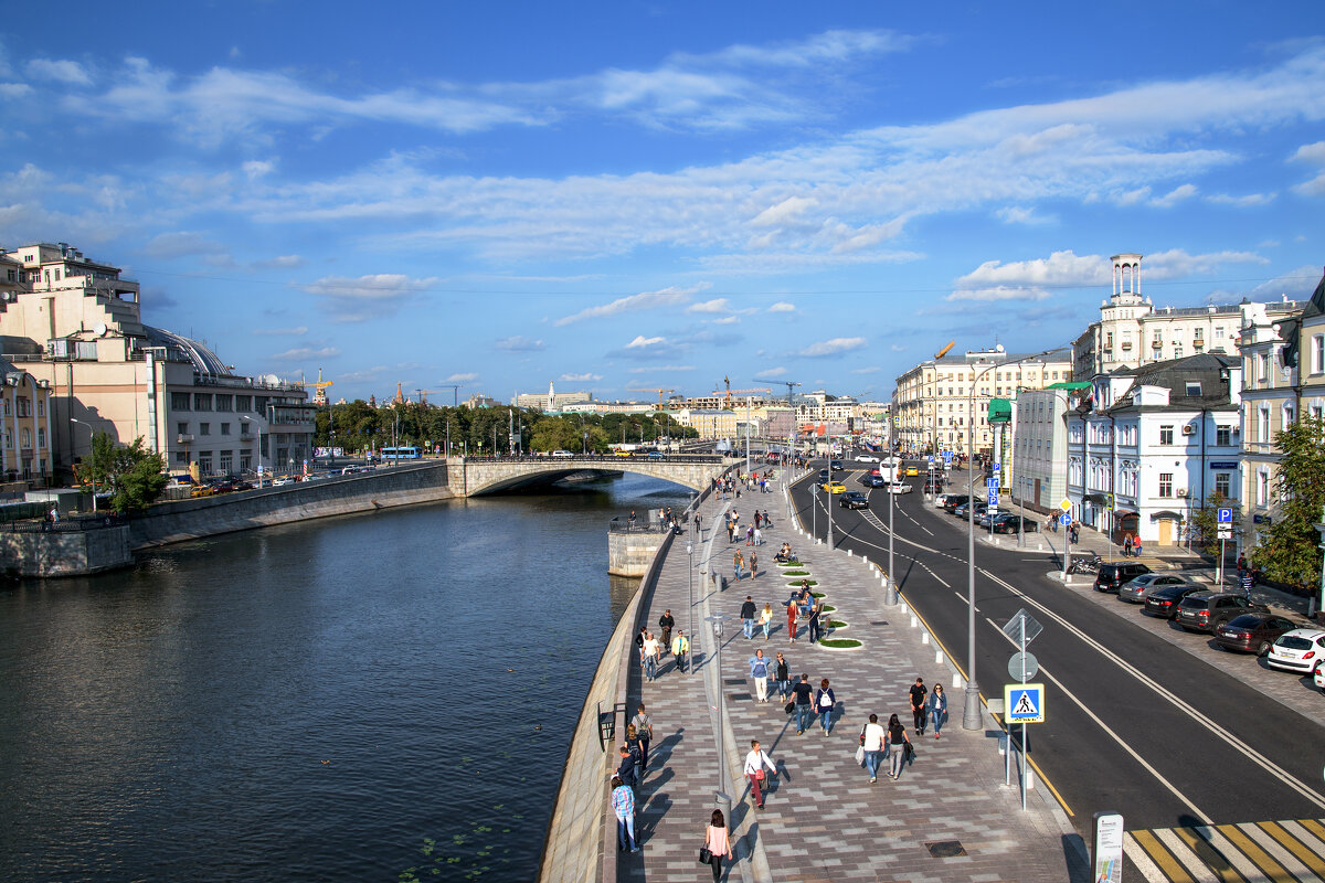 Набережная. - Валерий Пославский Набережная. - Валерий Пославский